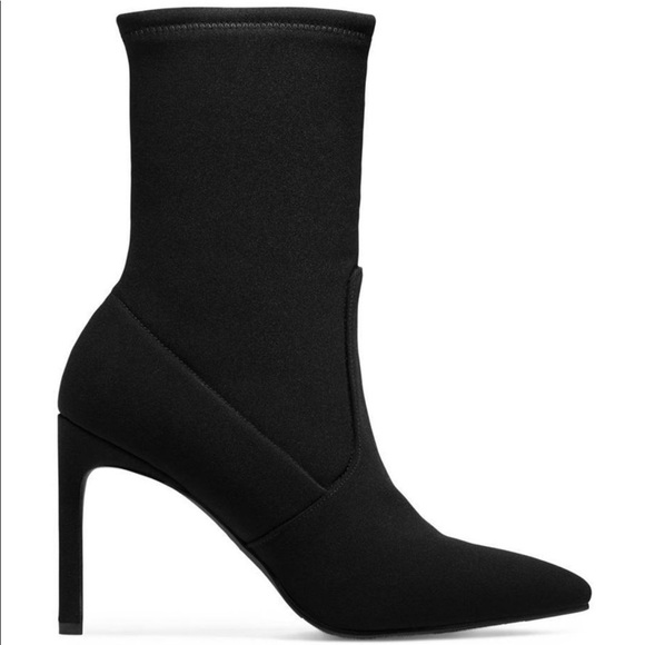 Stuart Weitzman Wren 95 Suede Ankle Boots - Picture 2 of 5